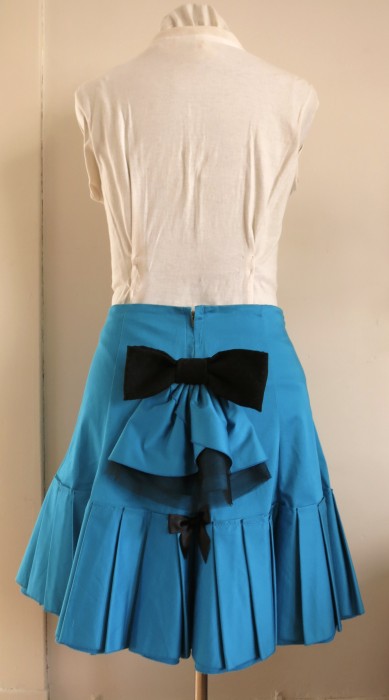 Poplin Trumpet Skirt with mini bustle 2010 by Heather Lee Bea. 